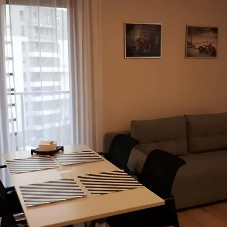 Kasprzaka Apartment *